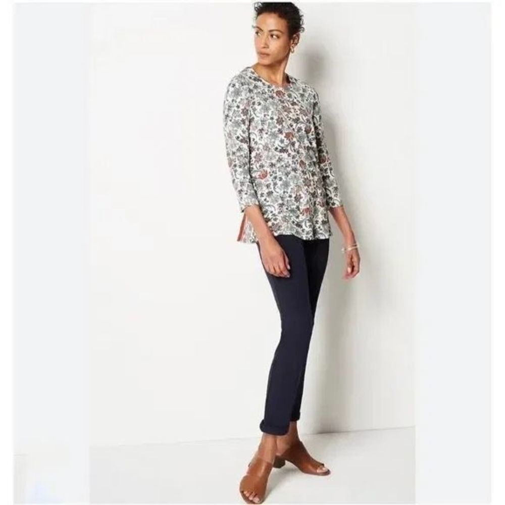 J. Jill We Button Back split back A-line vintage floral stretch blouse​​